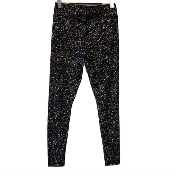 Garage black/white spec leggings size medium nwt - Picture 4 of 6
